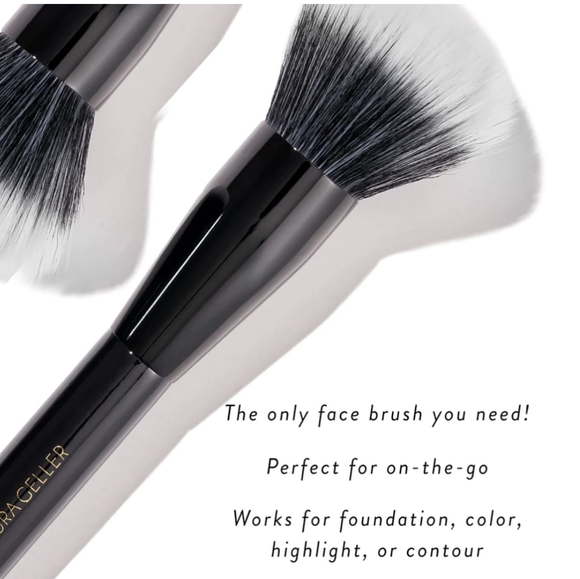 🌺SALE Laura Geller Powder Brush - Picture 2 of 4